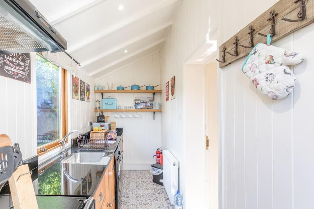 The Stable - Cottage With A Spectacular Lake View Port Of Menteith Ngoại thất bức ảnh